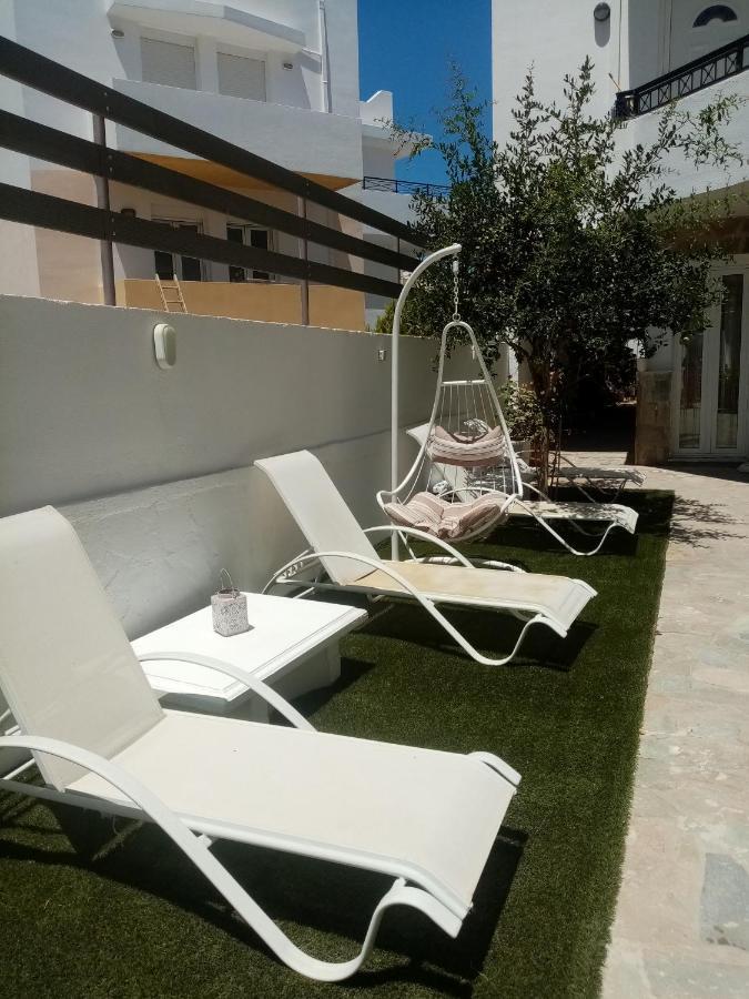 Rose Garden Apartments Pigí Buitenkant foto